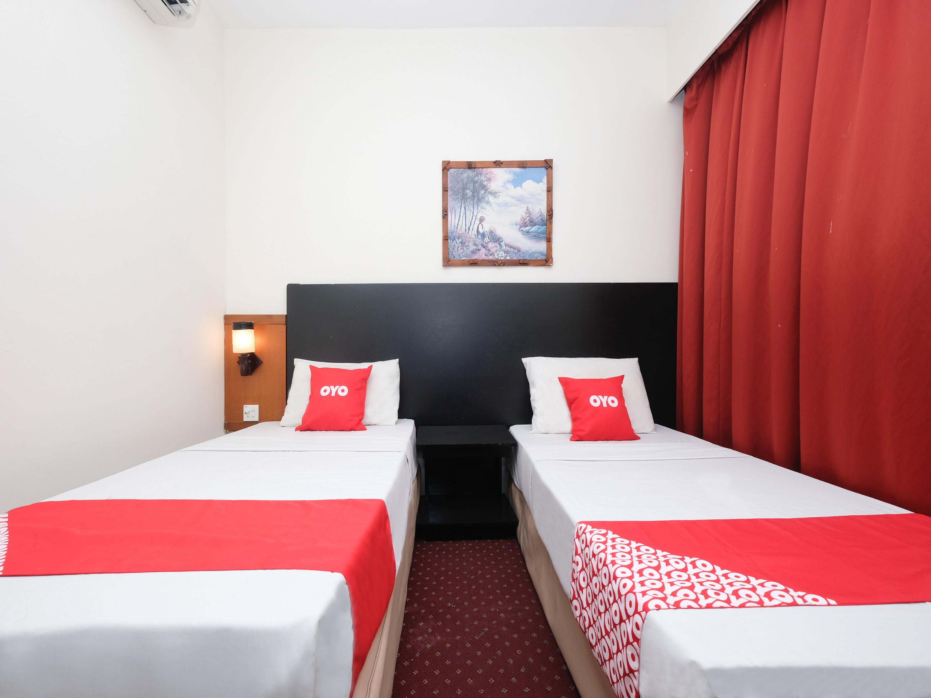 Hotel Sri Sutra - Sungai Buloh Petaling Jaya Esterno foto