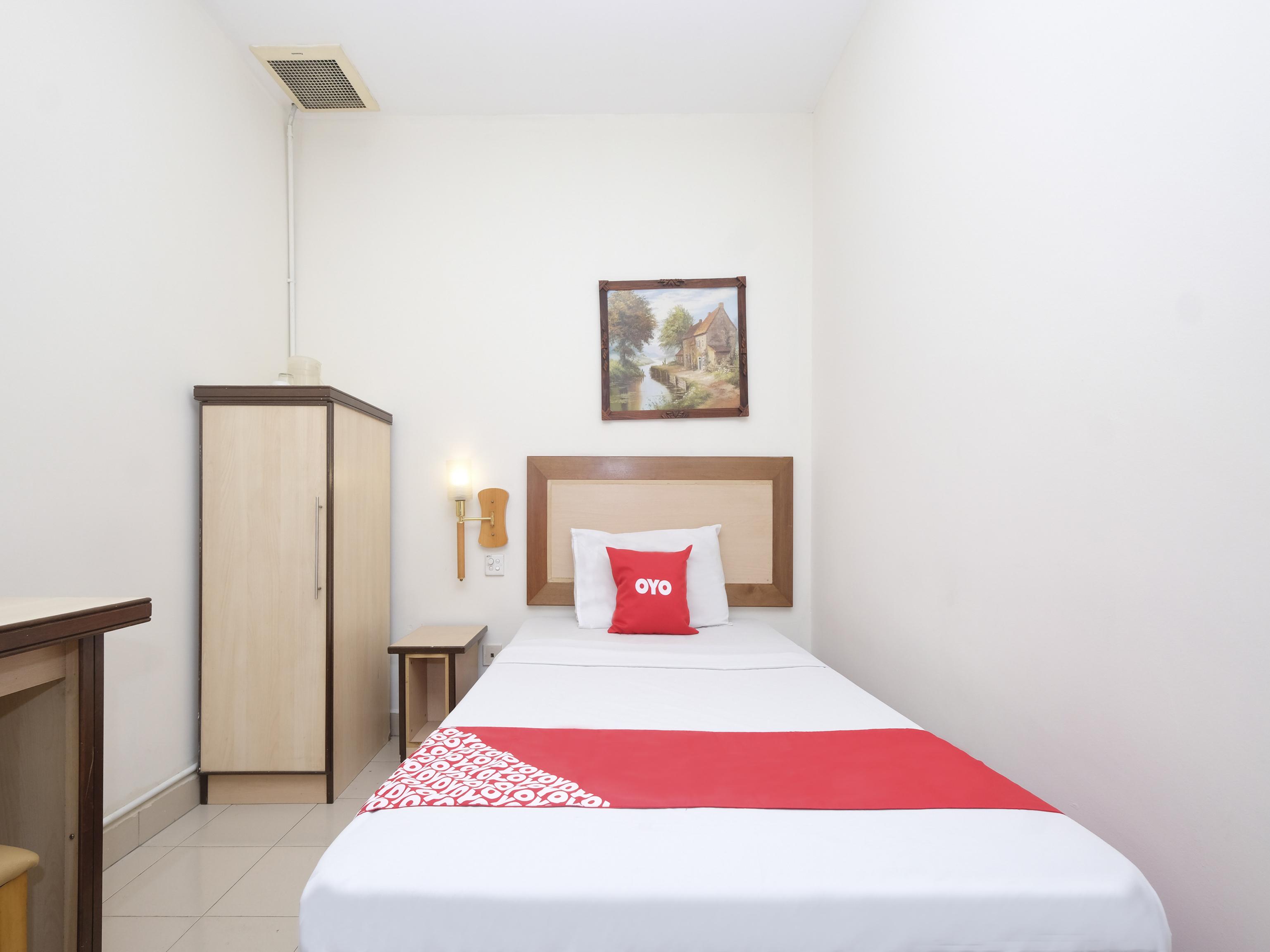 Hotel Sri Sutra - Sungai Buloh Petaling Jaya Esterno foto