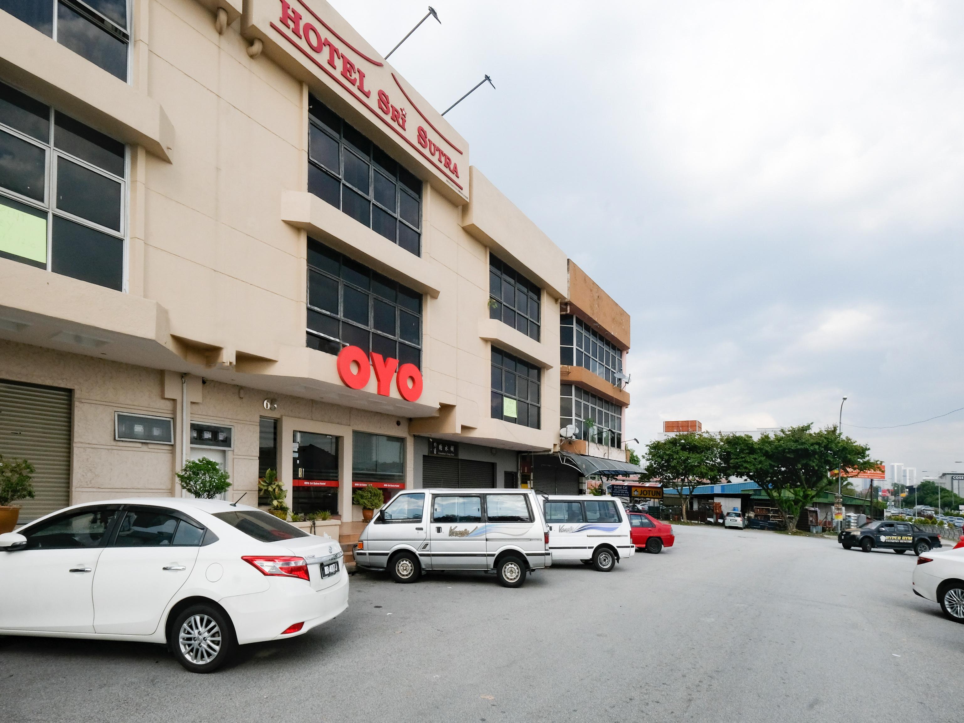 Hotel Sri Sutra - Sungai Buloh Petaling Jaya Esterno foto