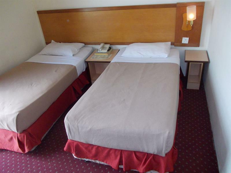 Hotel Sri Sutra - Sungai Buloh Petaling Jaya Esterno foto